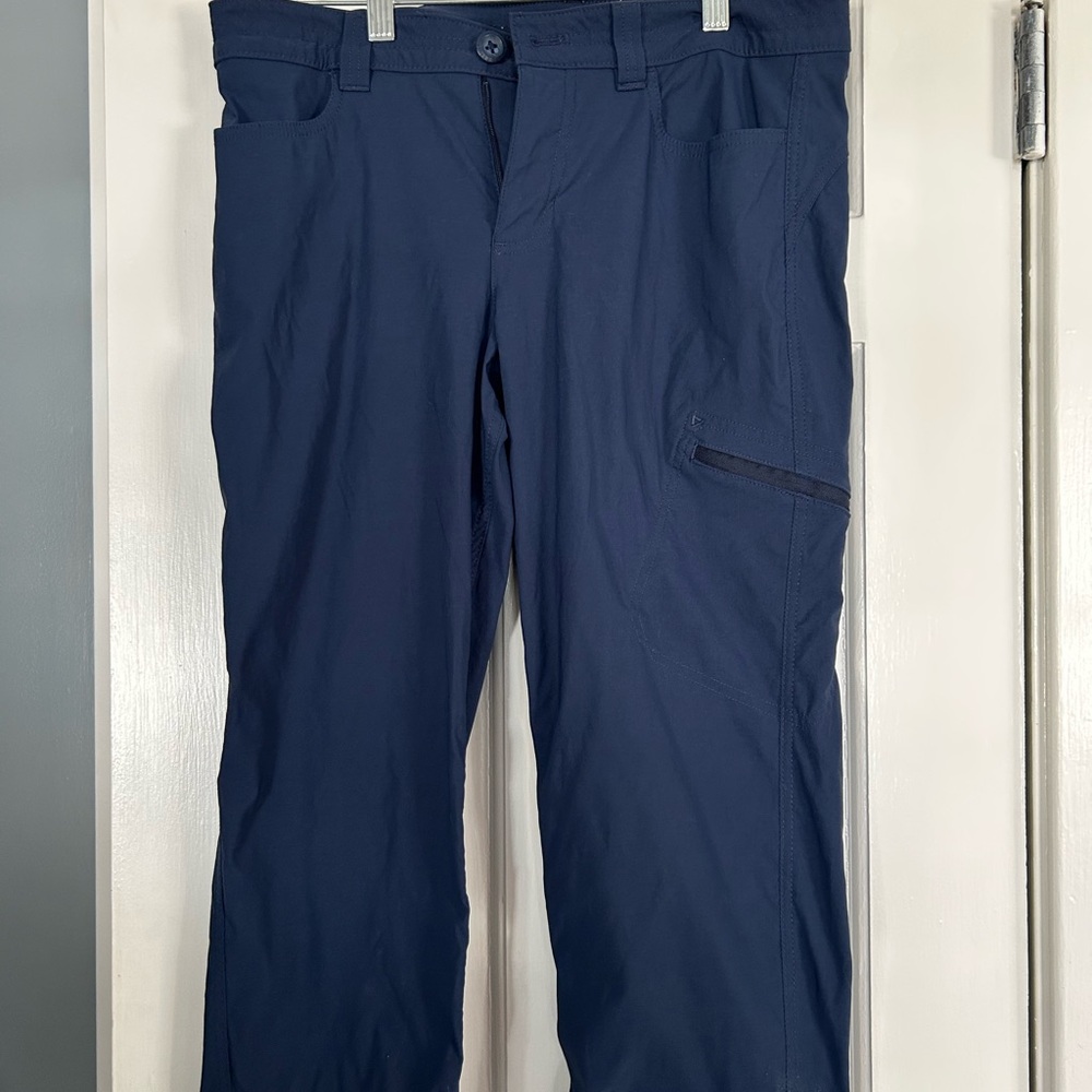 Eddie Bauer Women's Capris - Dark Blue